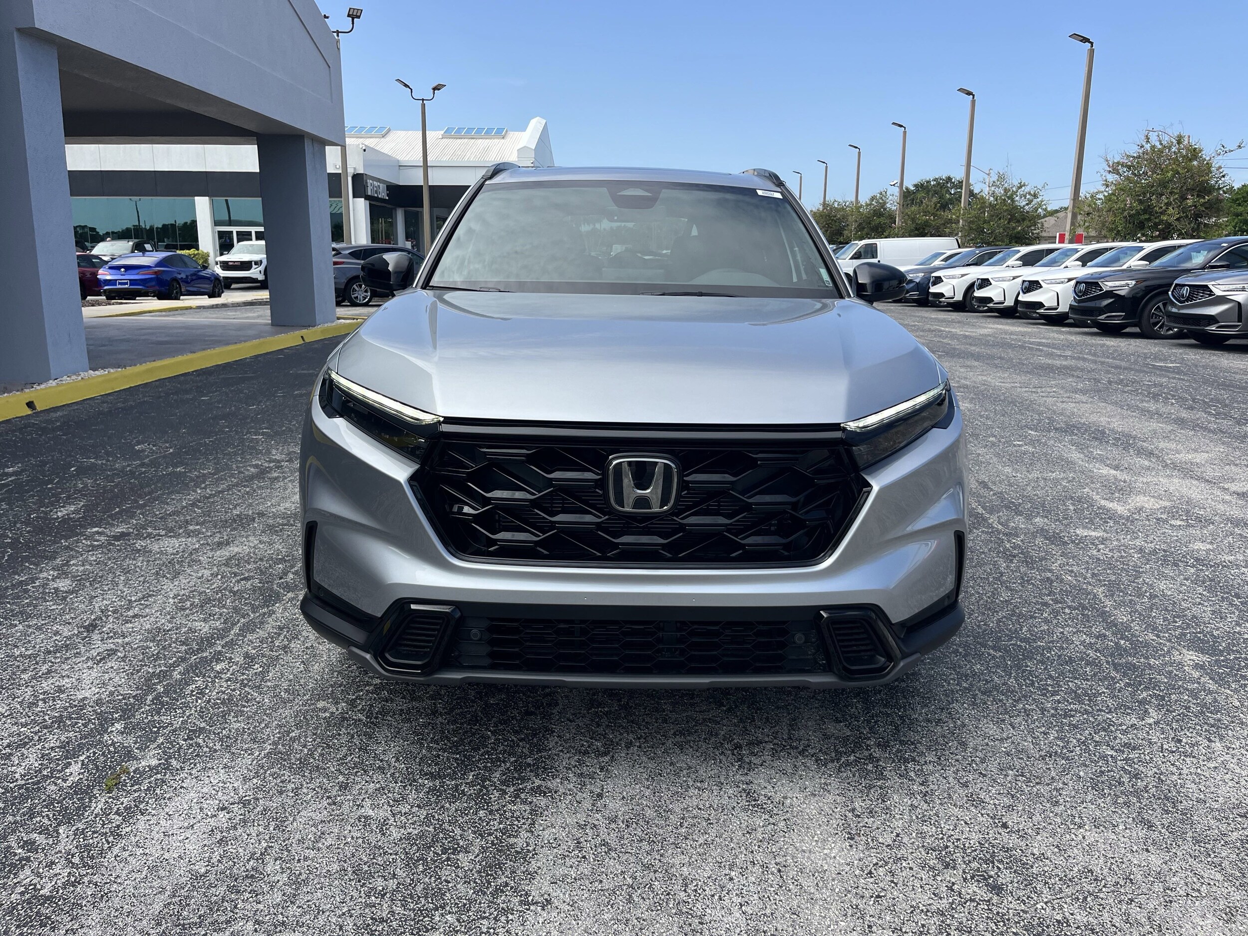 2026 Honda CR-V Hybrid Sport-L photo 2