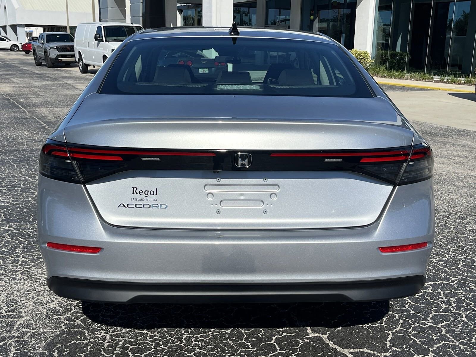 2025 Honda Accord SE photo 3