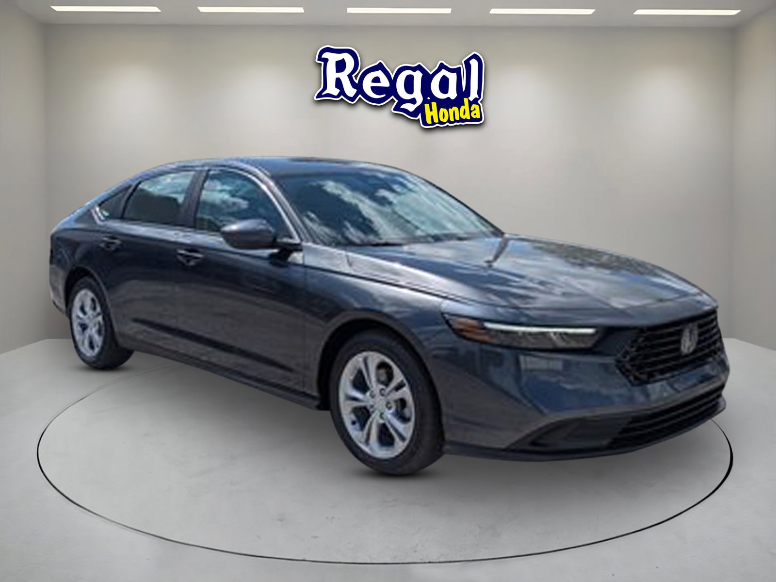 2025 Honda Accord LX's photo