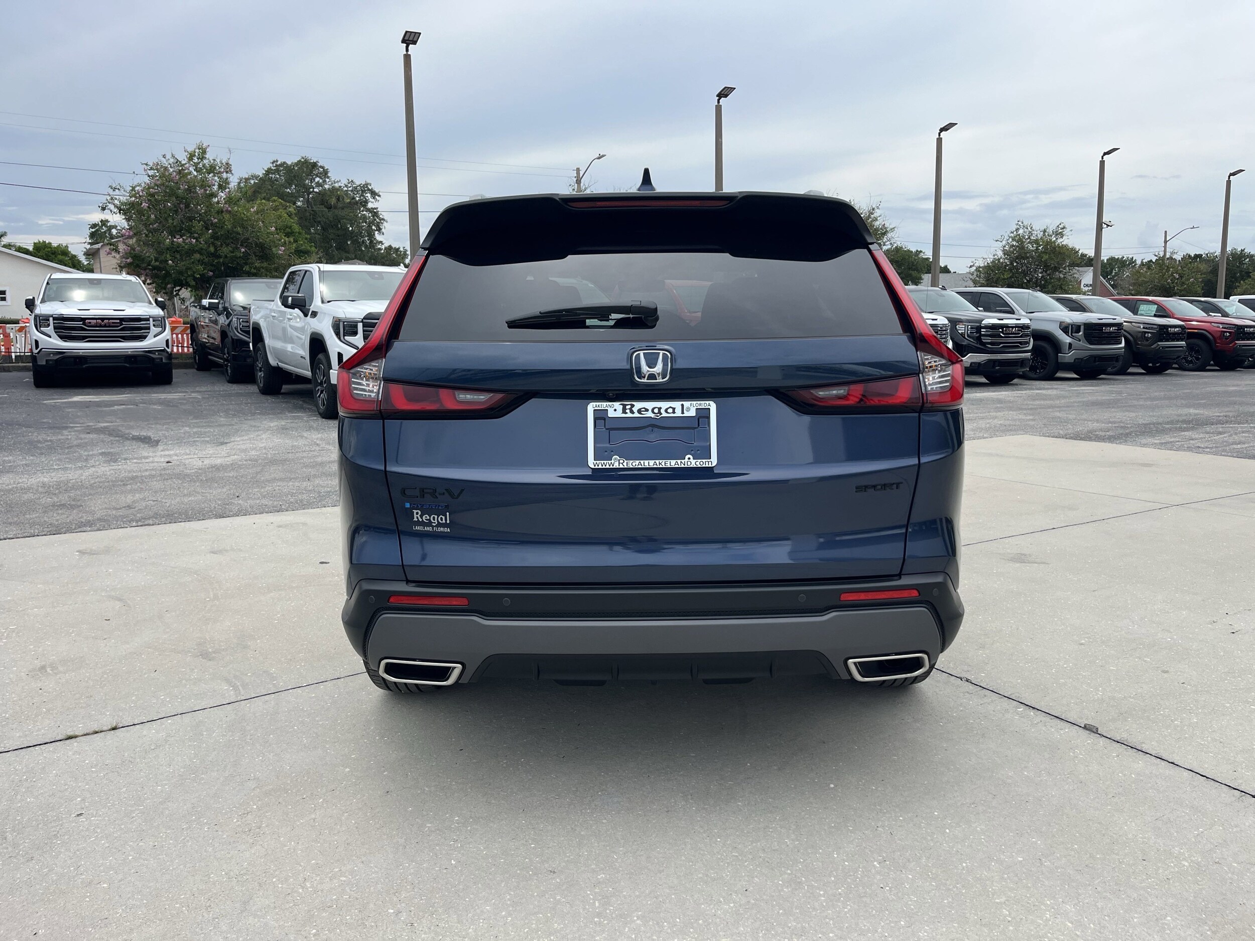 2026 Honda CR-V Hybrid Sport-L photo 4