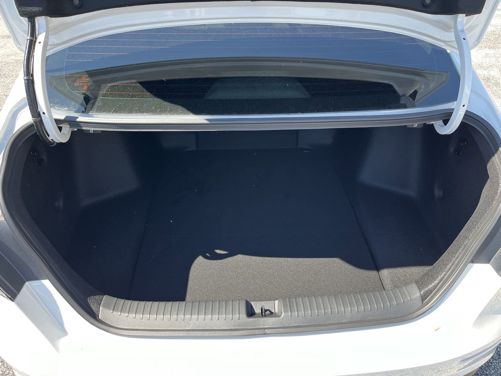 2025 Honda Accord SE - Photo 6