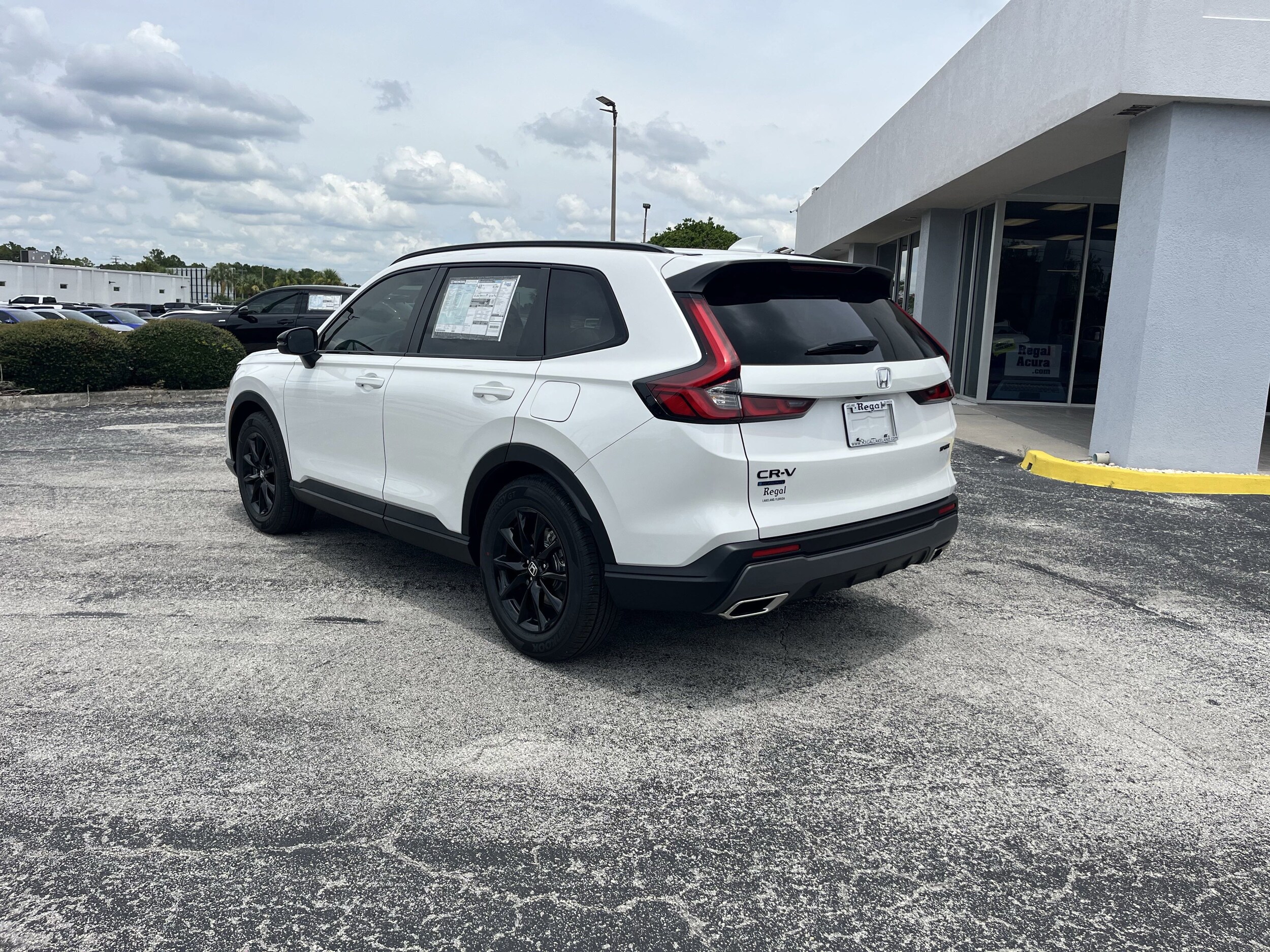 2026 Honda CR-V Hybrid Sport photo 4