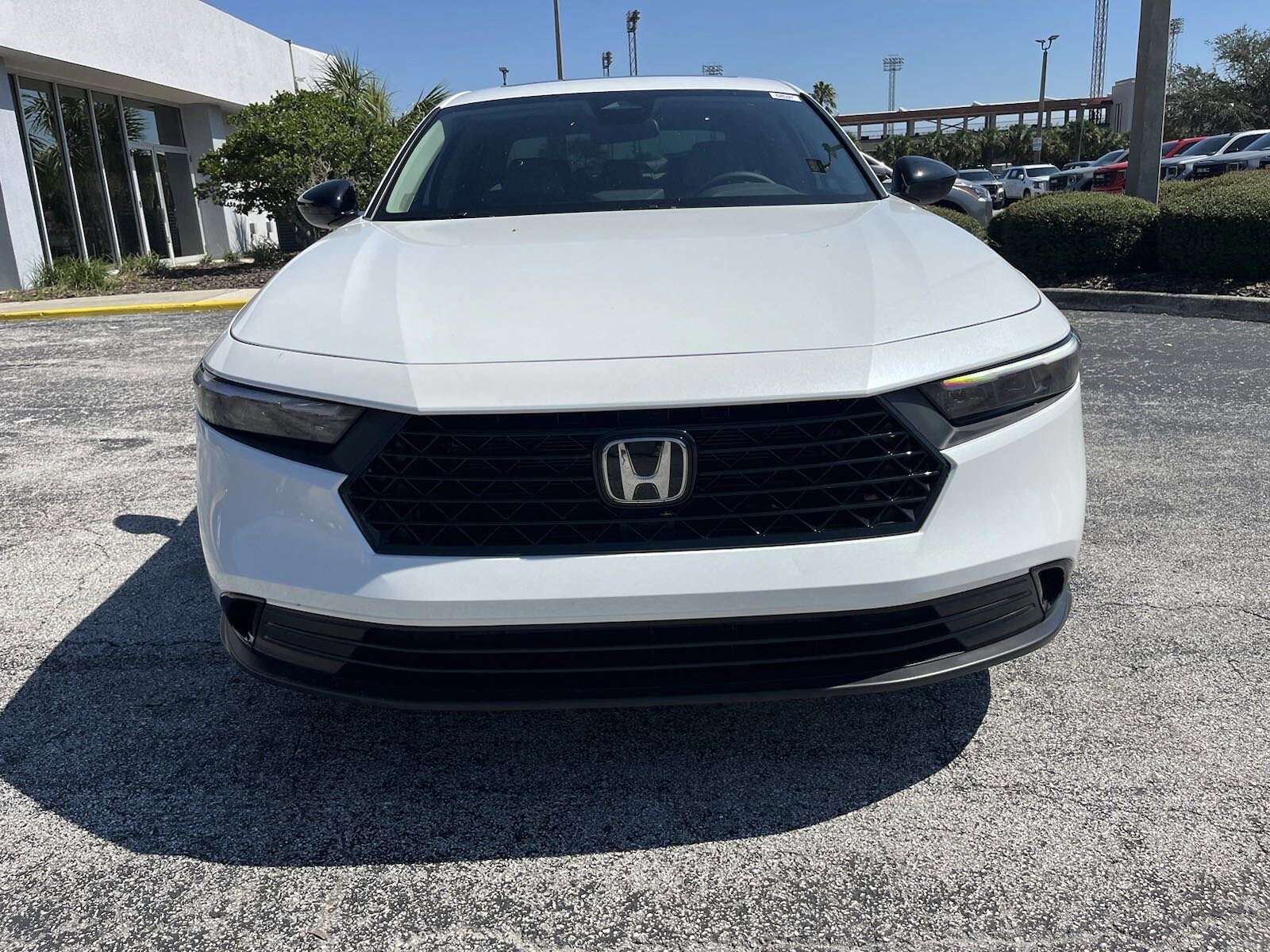 2025 Honda Accord SE photo 2