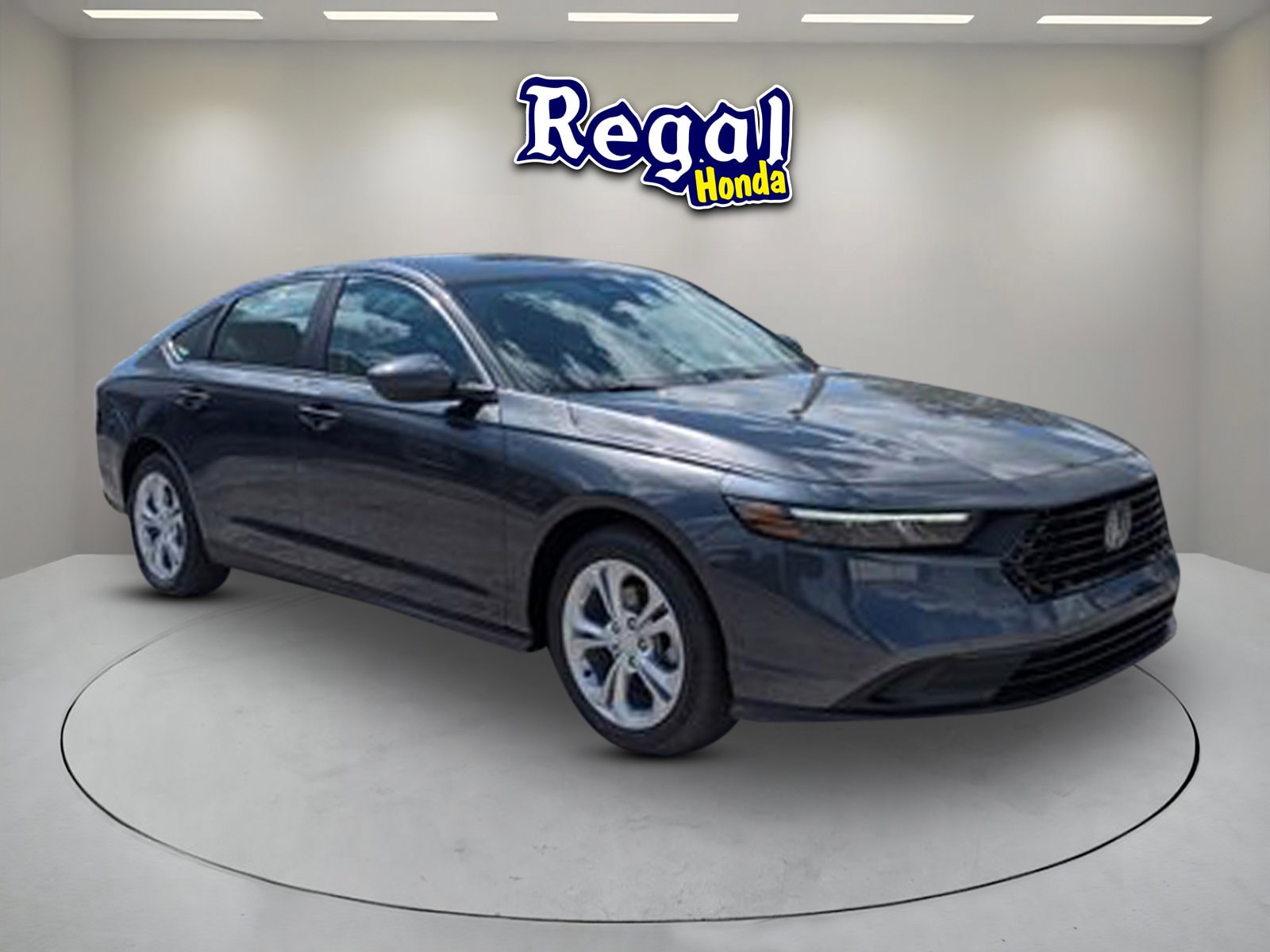 2025 Honda Accord LX's photo