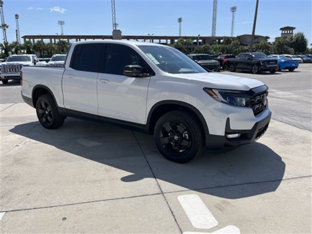 New 2025 Honda Ridgeline Black Edition Truck Crew Cab
