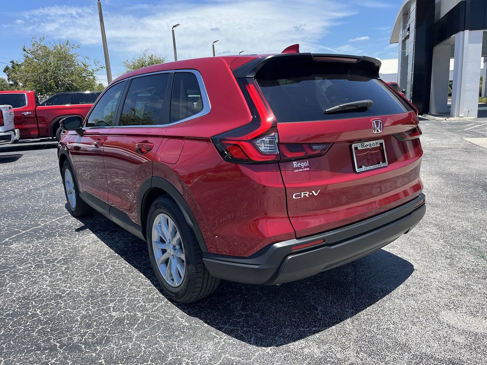 2025 Honda CR-V EX photo 4