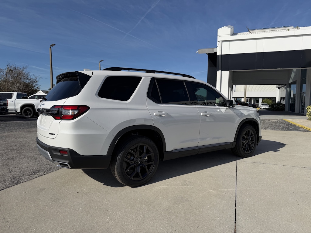 New 2025 Honda Pilot Touring+ SUV