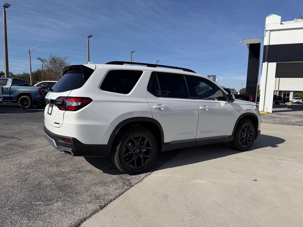 New 2025 Honda Pilot Touring+ SUV