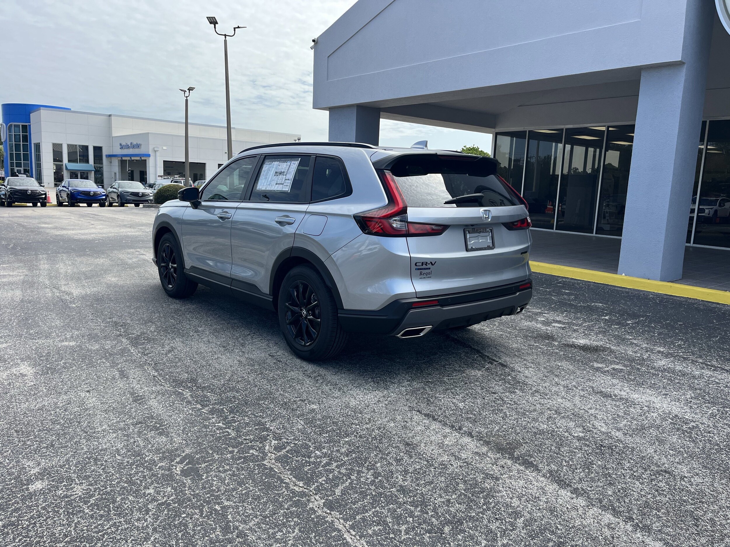 2026 Honda CR-V Hybrid Sport-L photo 4