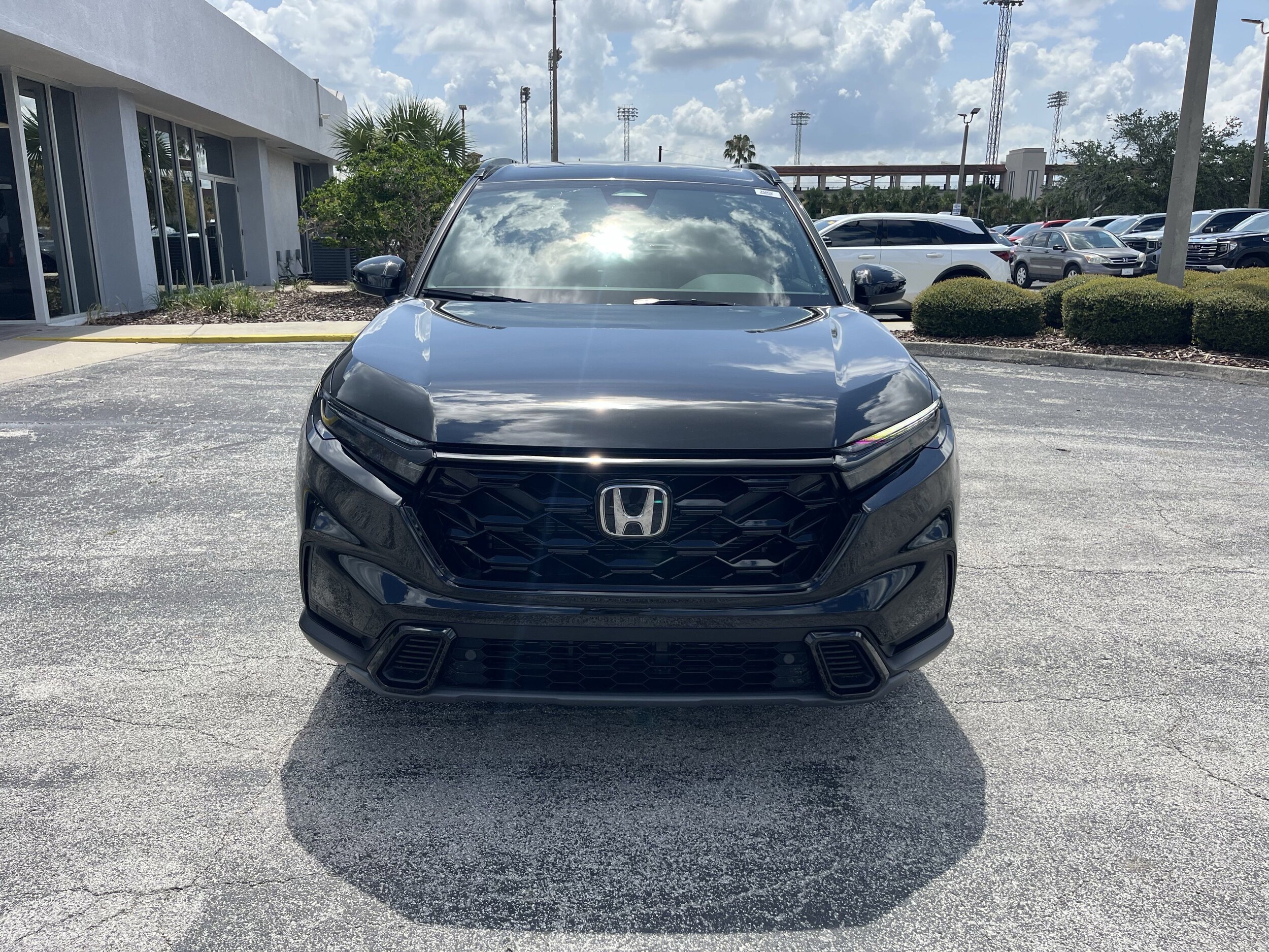 2026 Honda CR-V Hybrid Sport-L photo 3