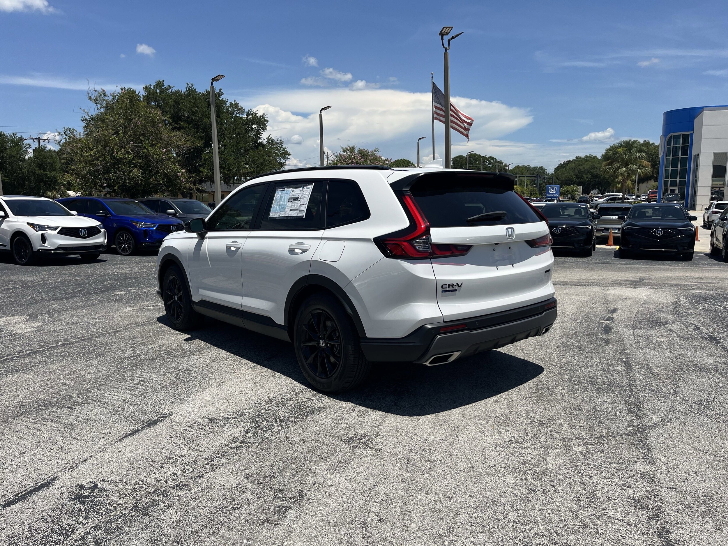 2026 Honda CR-V Hybrid Sport-L photo 4