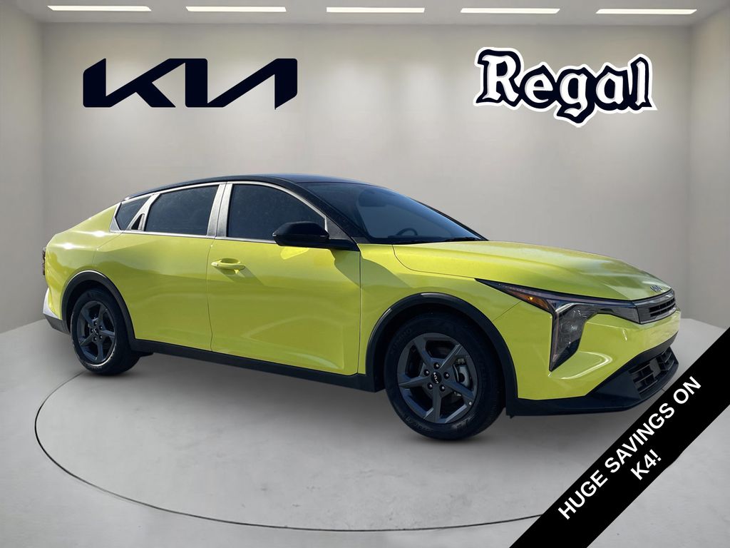 2025 Kia K4 LXS's photo