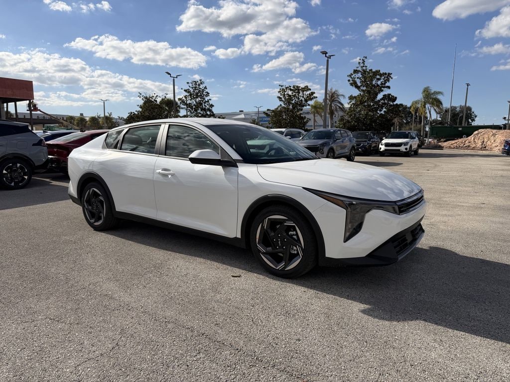 New 2026 Kia K4 EX Sedan