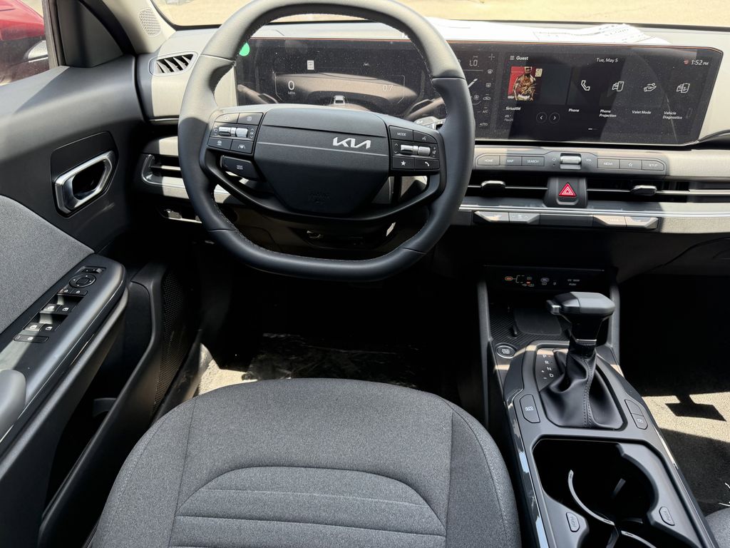 2025 Kia K4 EX - Photo 12