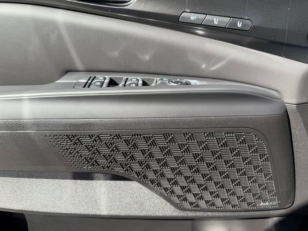 2026 Kia Carnival SX Prestige - Photo 18