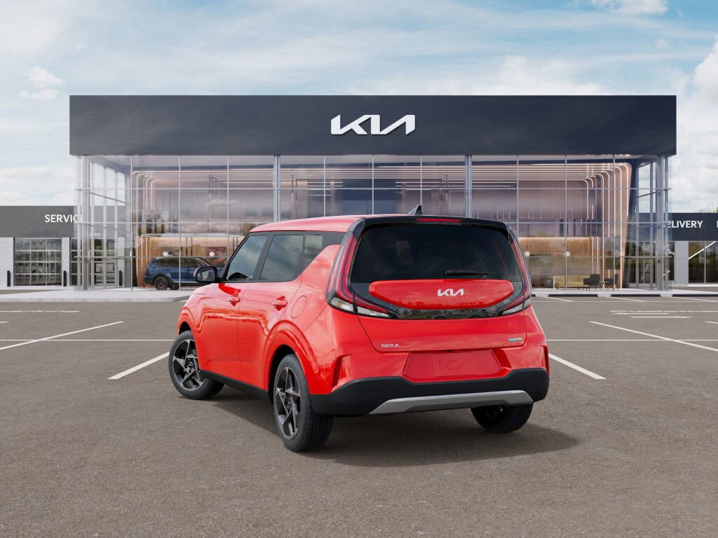 2025 Kia Soul EX photo 4