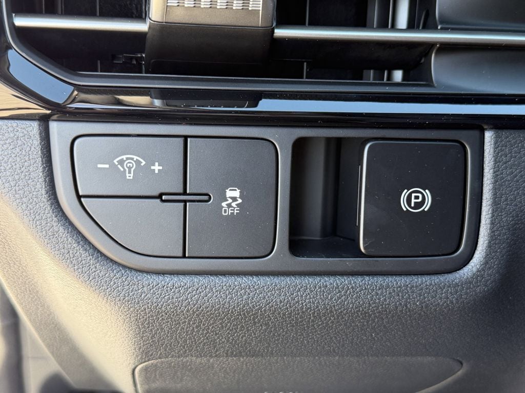 2026 Kia Sportage EX - Photo 20