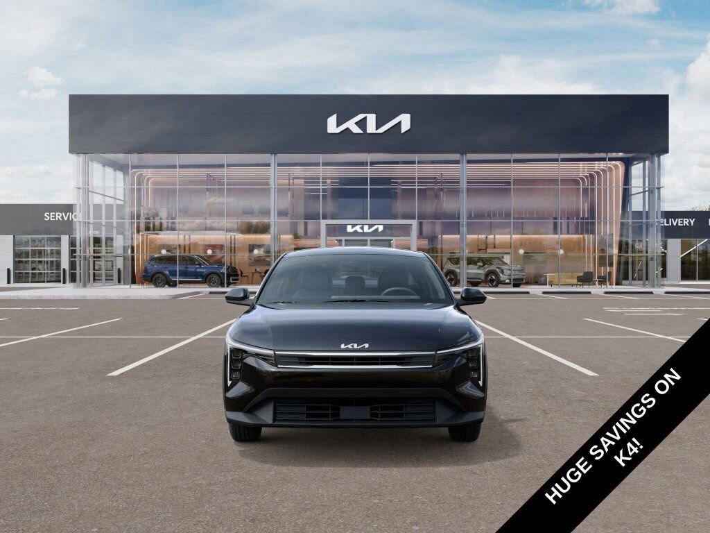 New 2025 Kia K4 LXS Sedan