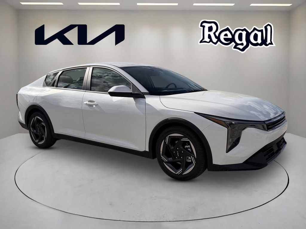 New 2026 Kia K4 EX Sedan