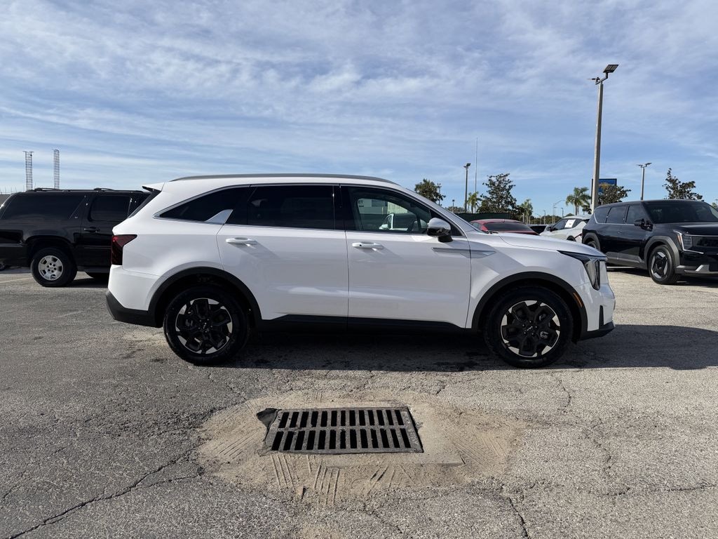 New 2025 Kia Sorento S SUV