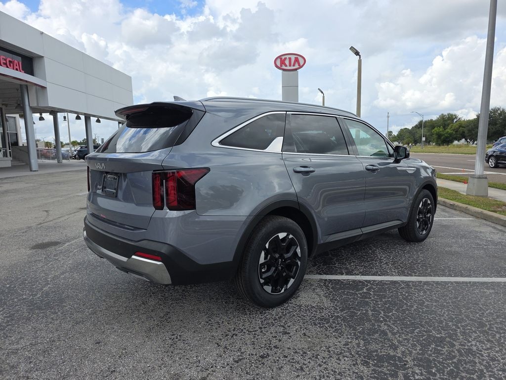 New 2025 Kia Sorento S SUV