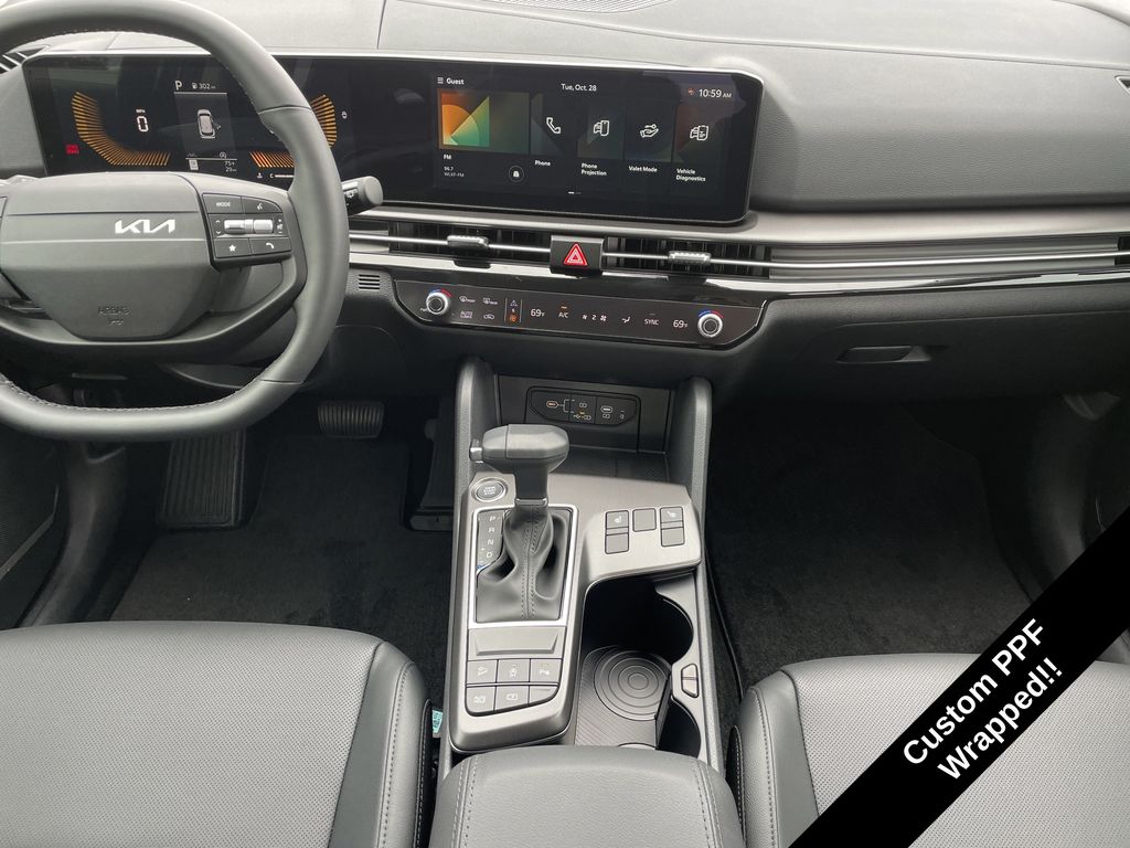 2026 Kia Sportage EX - Photo 17