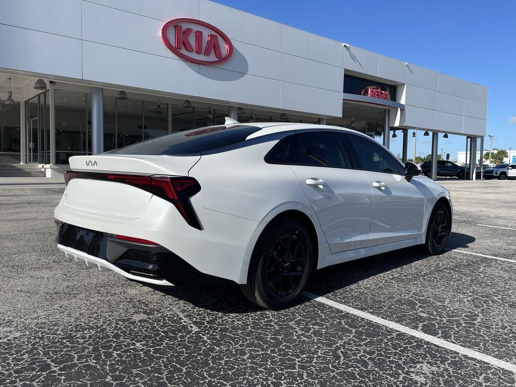 New 2026 Kia K5 LXS Sedan