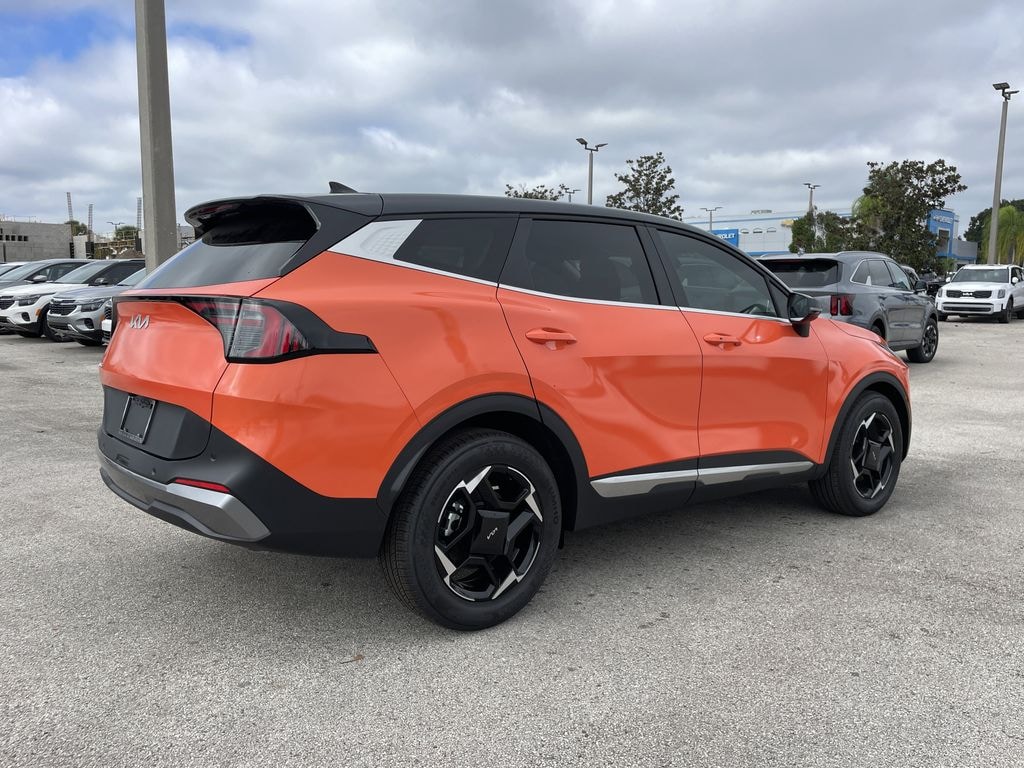 New 2026 Kia Sportage EX SUV