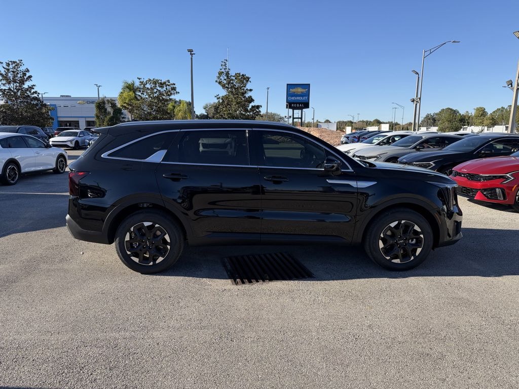 New 2026 Kia Sorento S SUV
