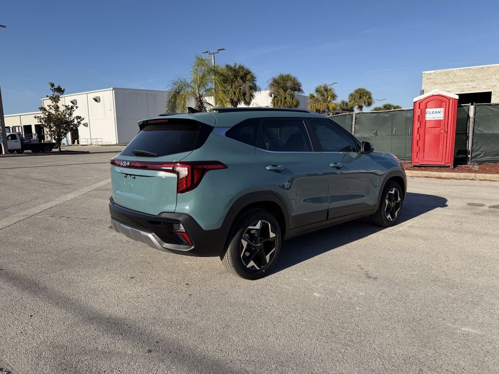 New 2026 Kia Seltos EX SUV