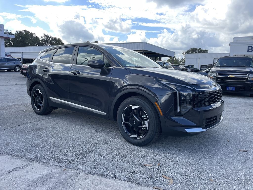 New 2026 Kia Sportage EX SUV