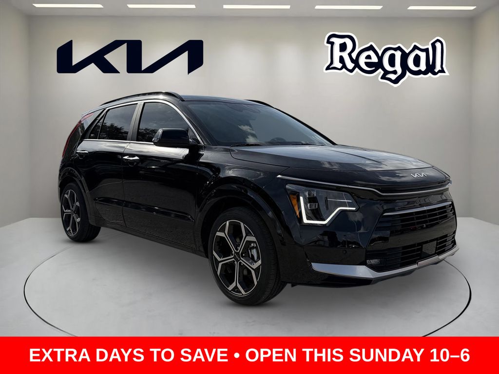 2025 Kia Niro SX Touring's photo