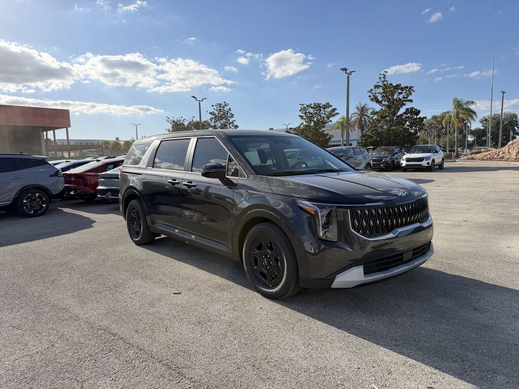 New 2026 Kia Carnival LXS Minivan/Van