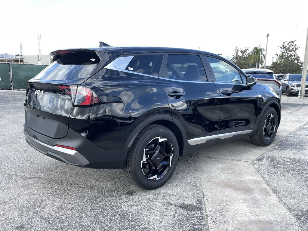 New 2026 Kia Sportage EX SUV