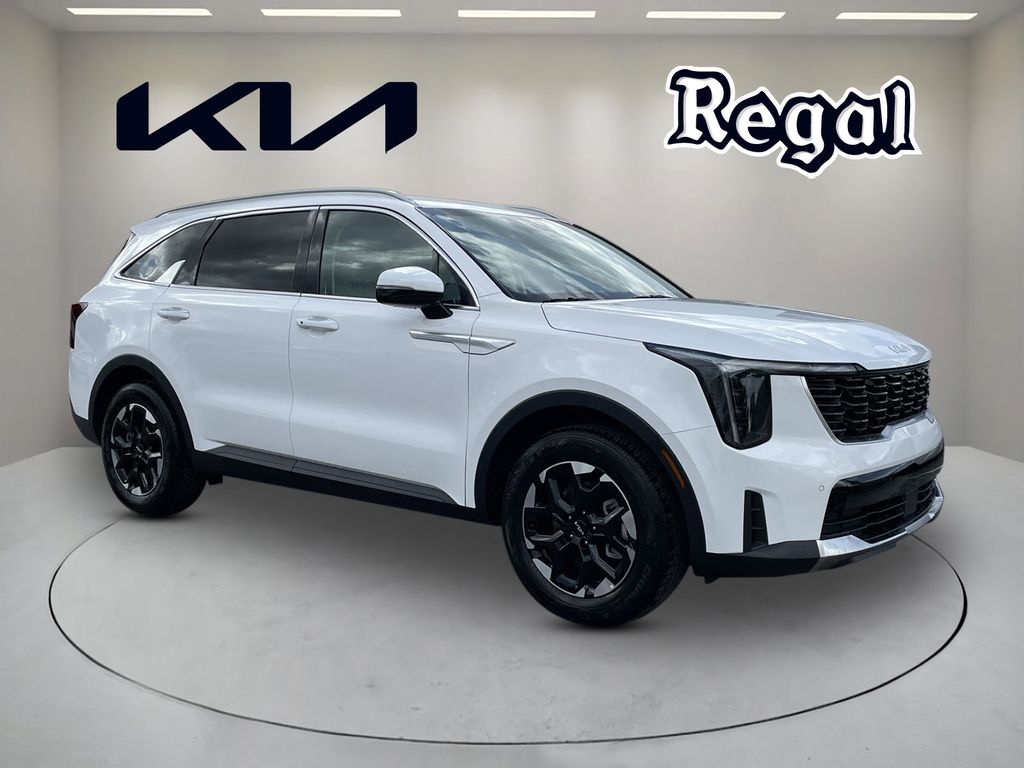 2025 Kia Sorento S's photo