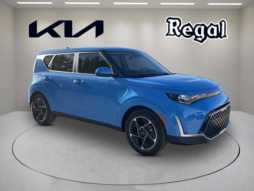 New 2025 Kia Soul EX Hatchback