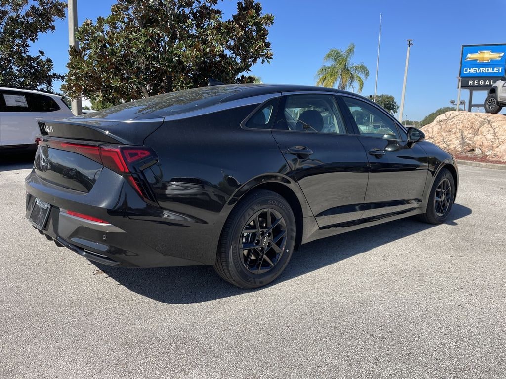 New 2026 Kia K5 LXS Sedan