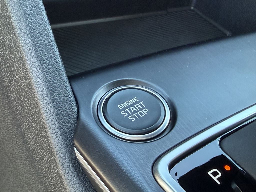 2026 Kia Sportage EX - Photo 24