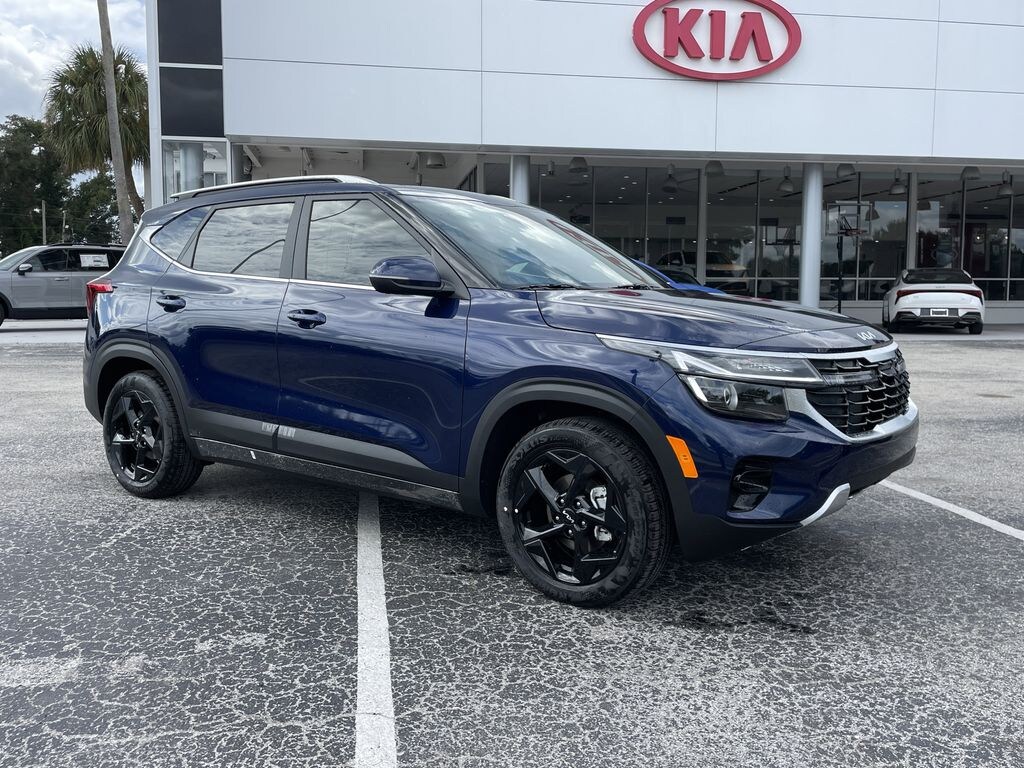 New 2026 Kia Seltos EX SUV