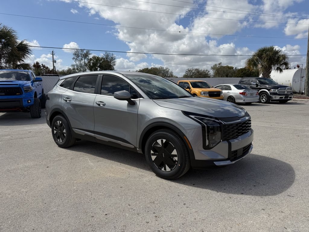 New 2026 Kia Sportage Hybrid LX SUV