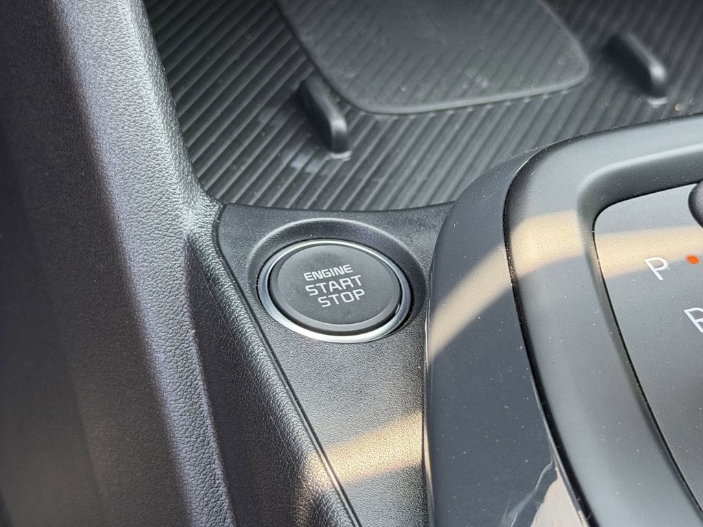 2025 Kia K4 EX - Photo 22