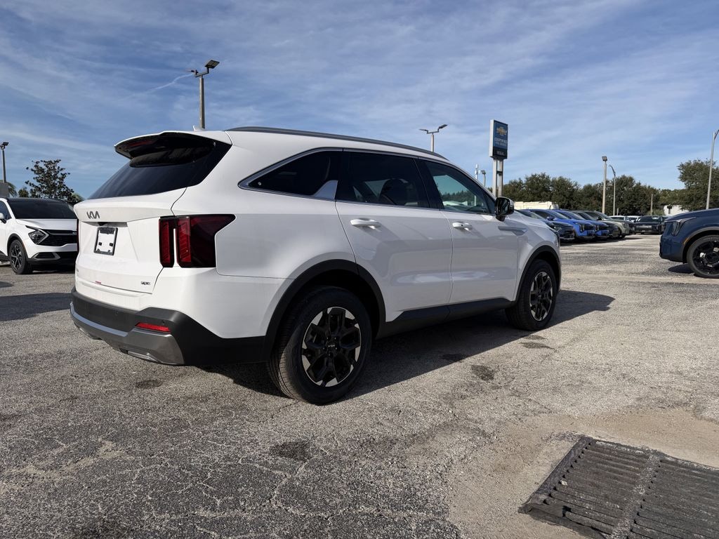 New 2025 Kia Sorento S SUV