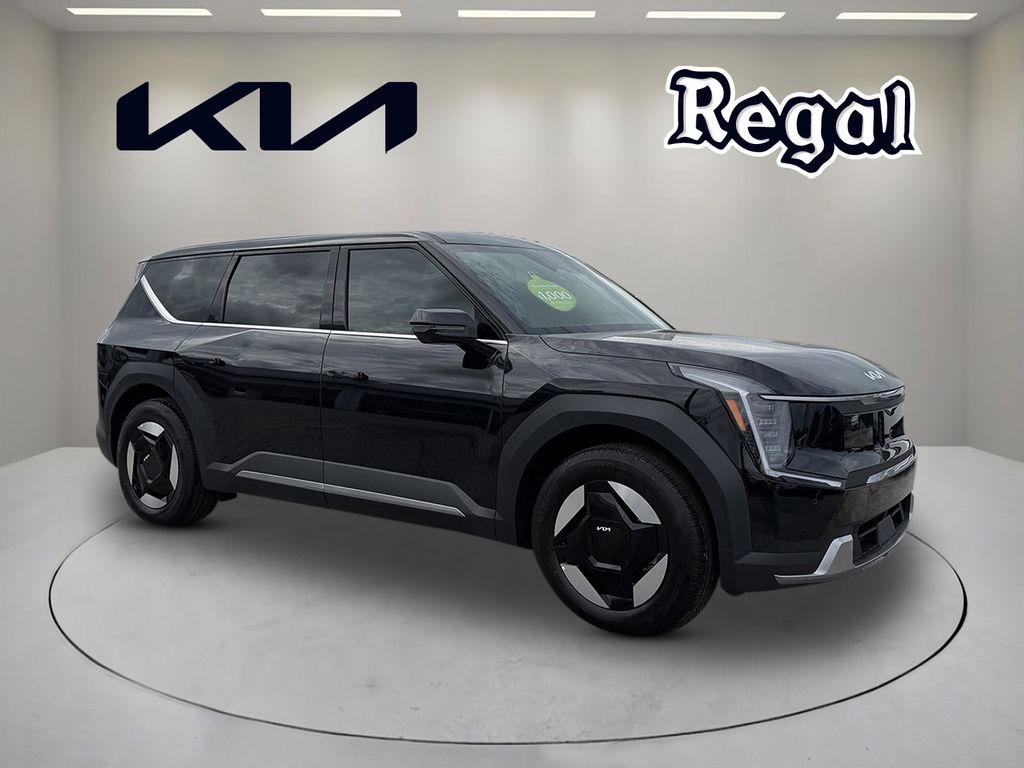 2026 Kia EV9 Light L/R's photo