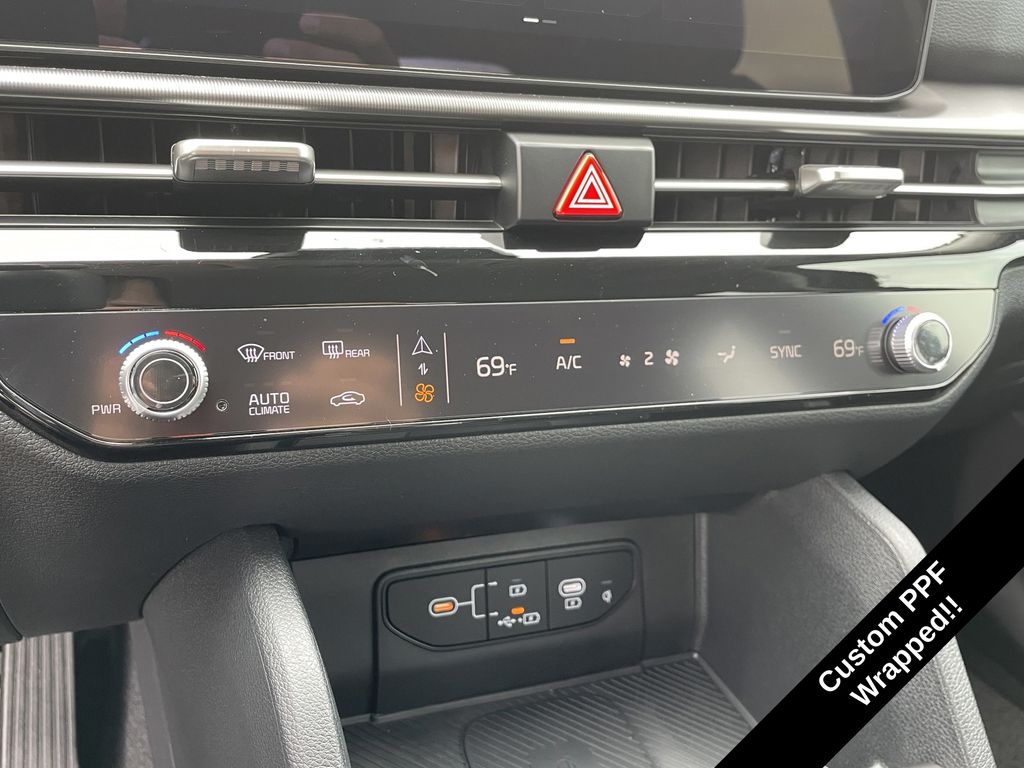 2026 Kia Sportage EX - Photo 24