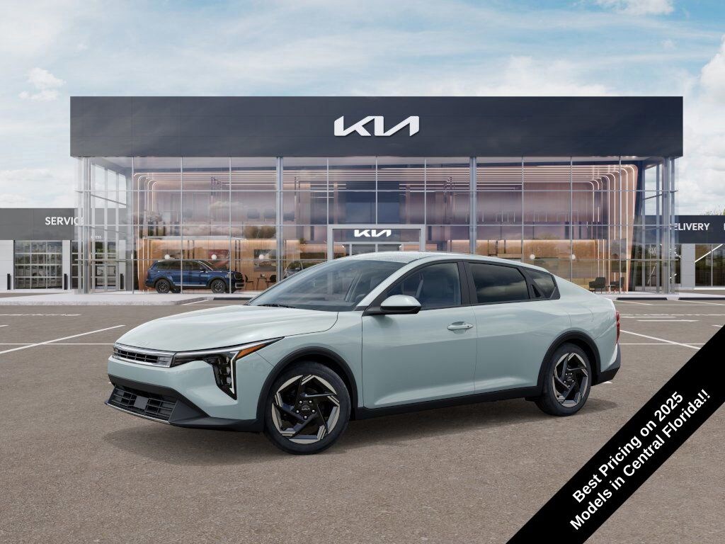 New 2025 Kia K4 EX Sedan