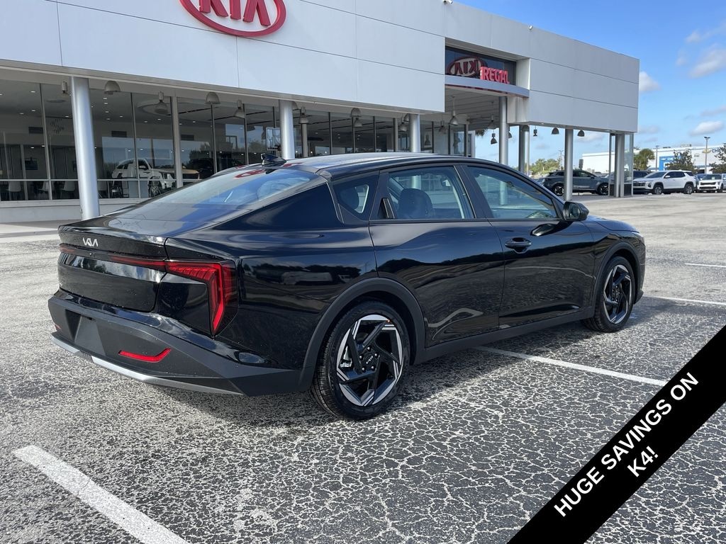 New 2025 Kia K4 EX Sedan