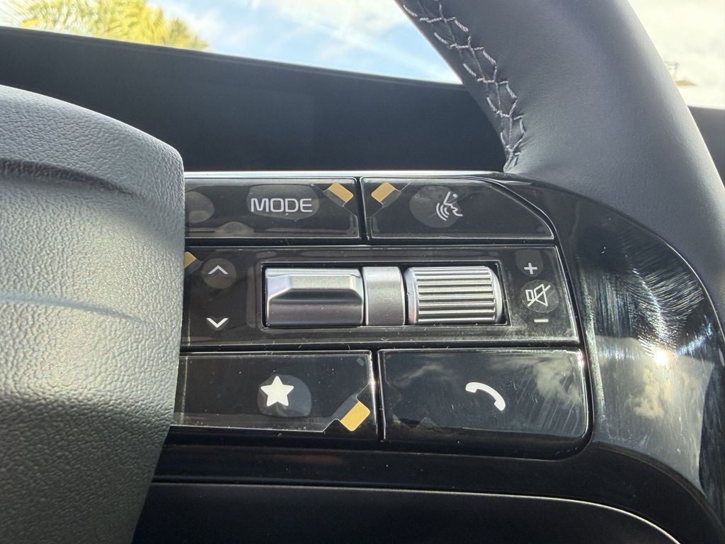 2026 Kia Sorento S - Photo 25