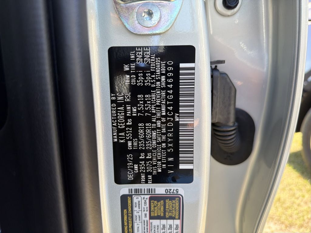 2026 Kia Sorento S - Photo 29