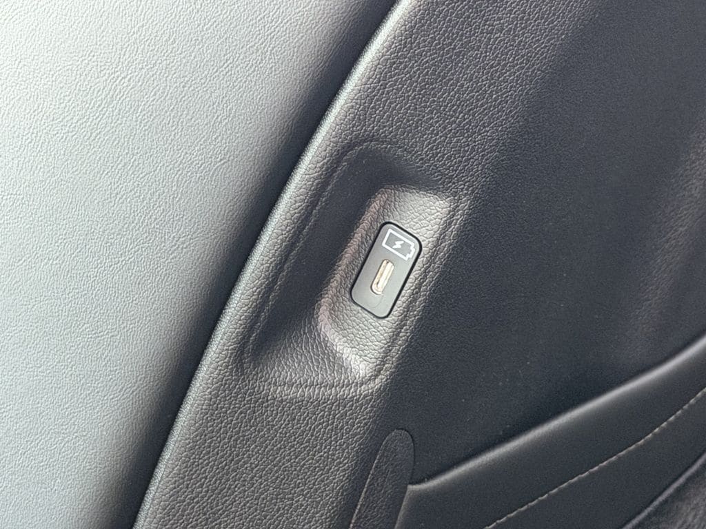 2026 Kia Sorento S - Photo 19