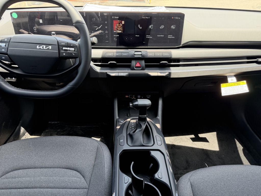 2025 Kia K4 EX - Photo 13